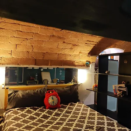 La Tana Di Topolino Apartment *